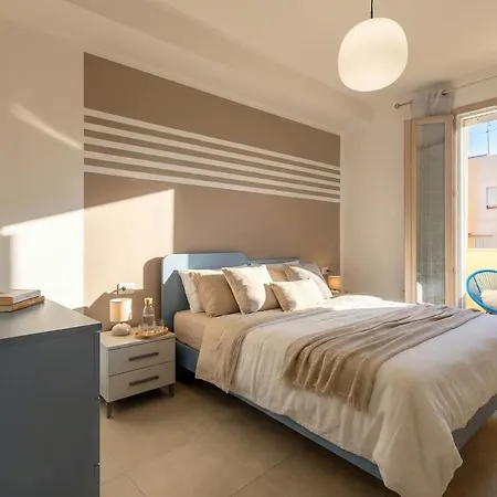 公寓 Clicksardegna Miral With Private Parking