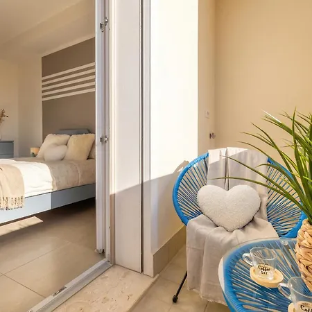 Clicksardegna Miral With Private Parking
