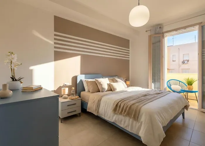 公寓 Clicksardegna Miral With Private Parking