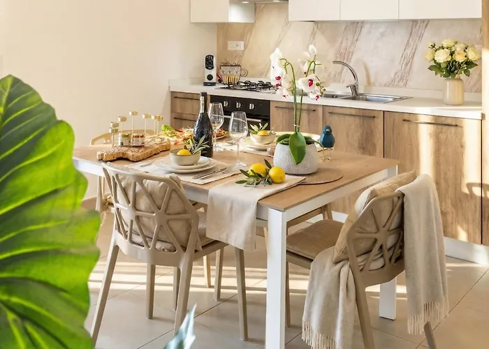 Clicksardegna Miral With Private Parking 公寓